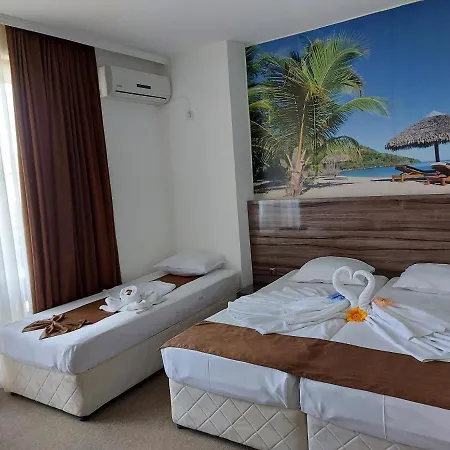 Diamond * Kiten (Burgas)